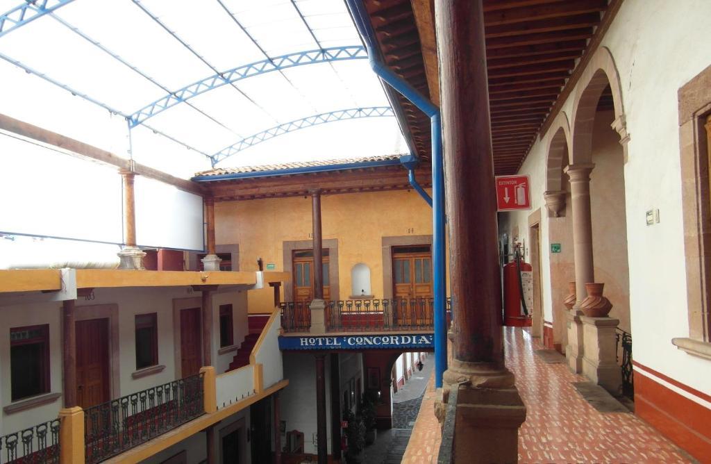 Hotel Concordia Patzcuaro Bagian luar foto