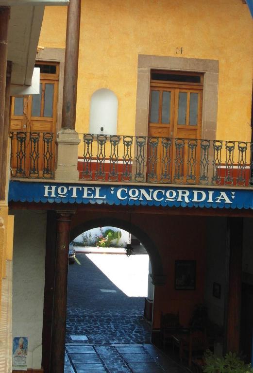 Hotel Concordia Patzcuaro Bagian luar foto