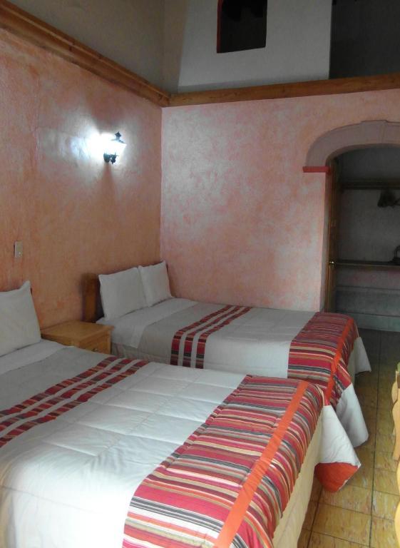 Hotel Concordia Patzcuaro Ruang foto