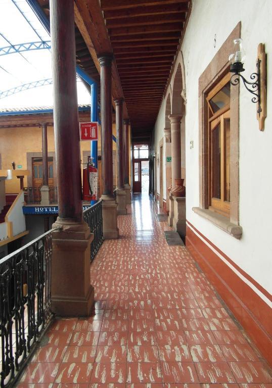 Hotel Concordia Patzcuaro Bagian luar foto