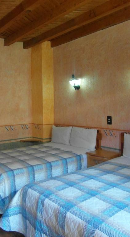Hotel Concordia Patzcuaro Ruang foto