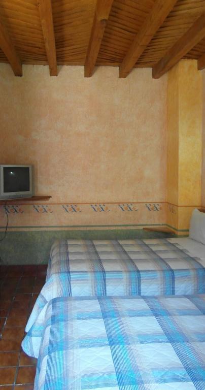 Hotel Concordia Patzcuaro Ruang foto